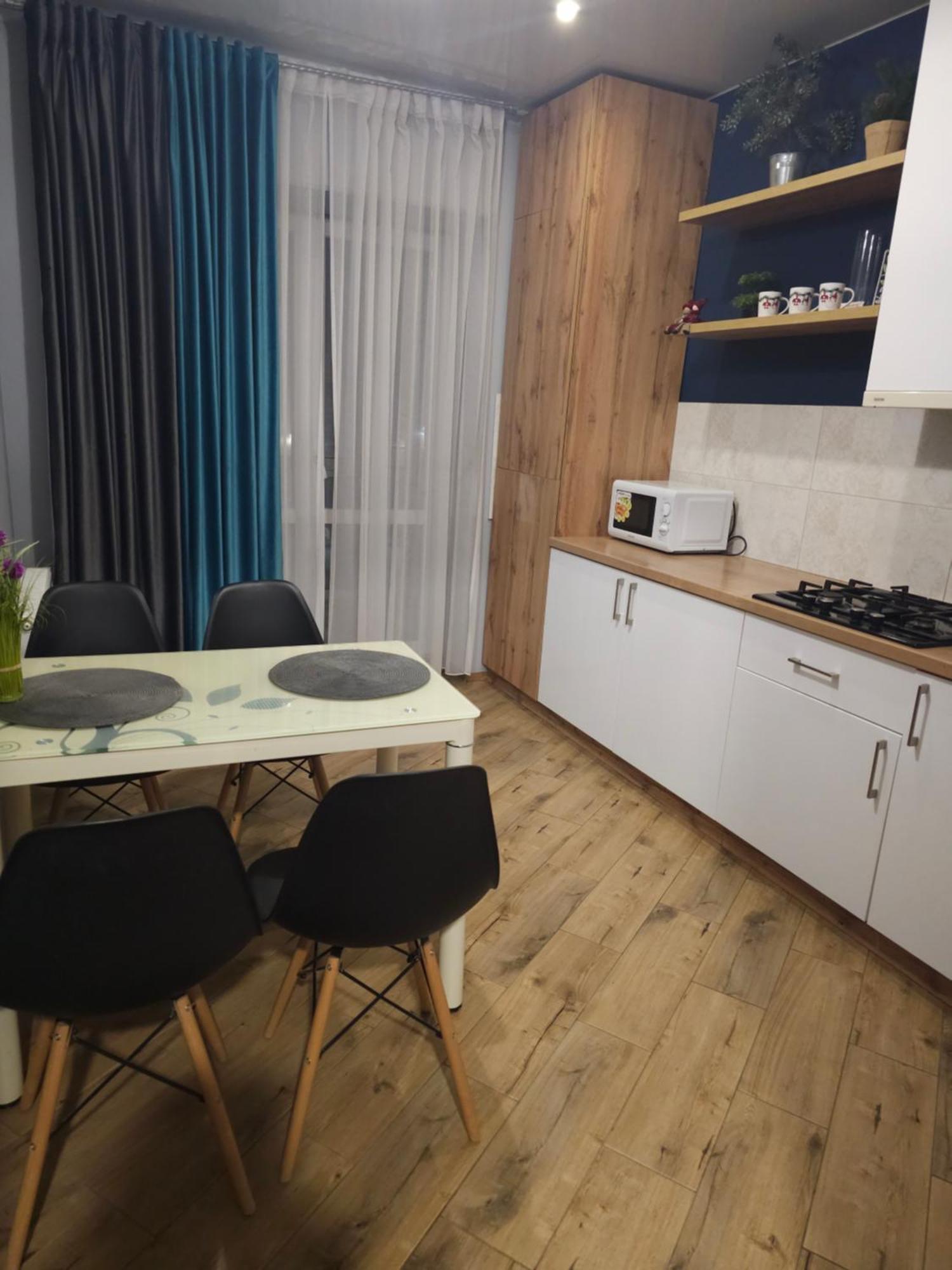 Жк Яровиця Lutsk Ngoại thất bức ảnh